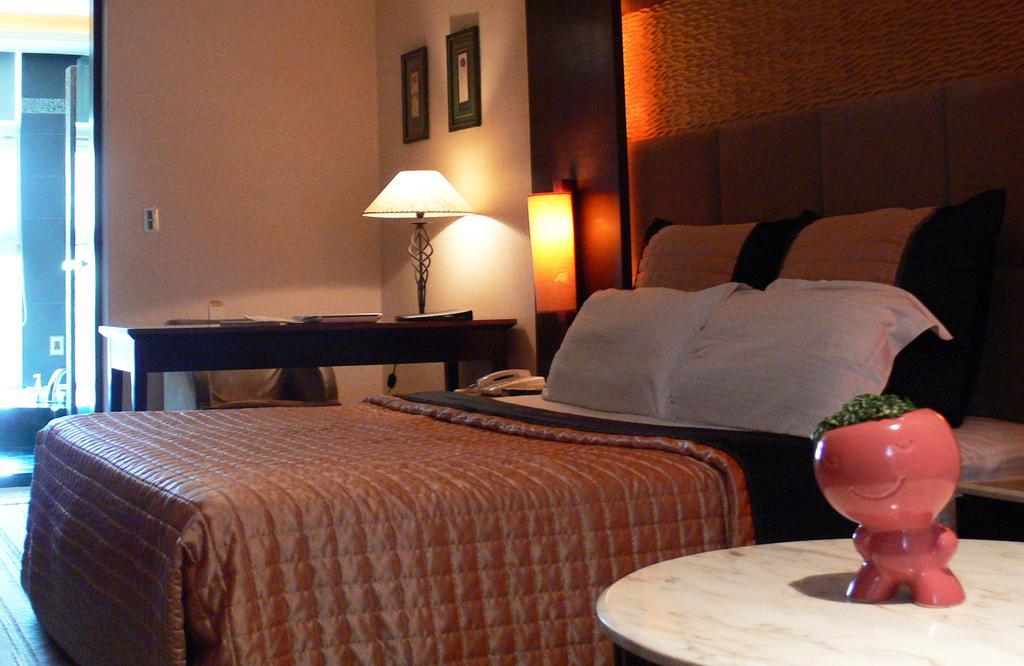Dongfeng Motel Guishan Camera foto
