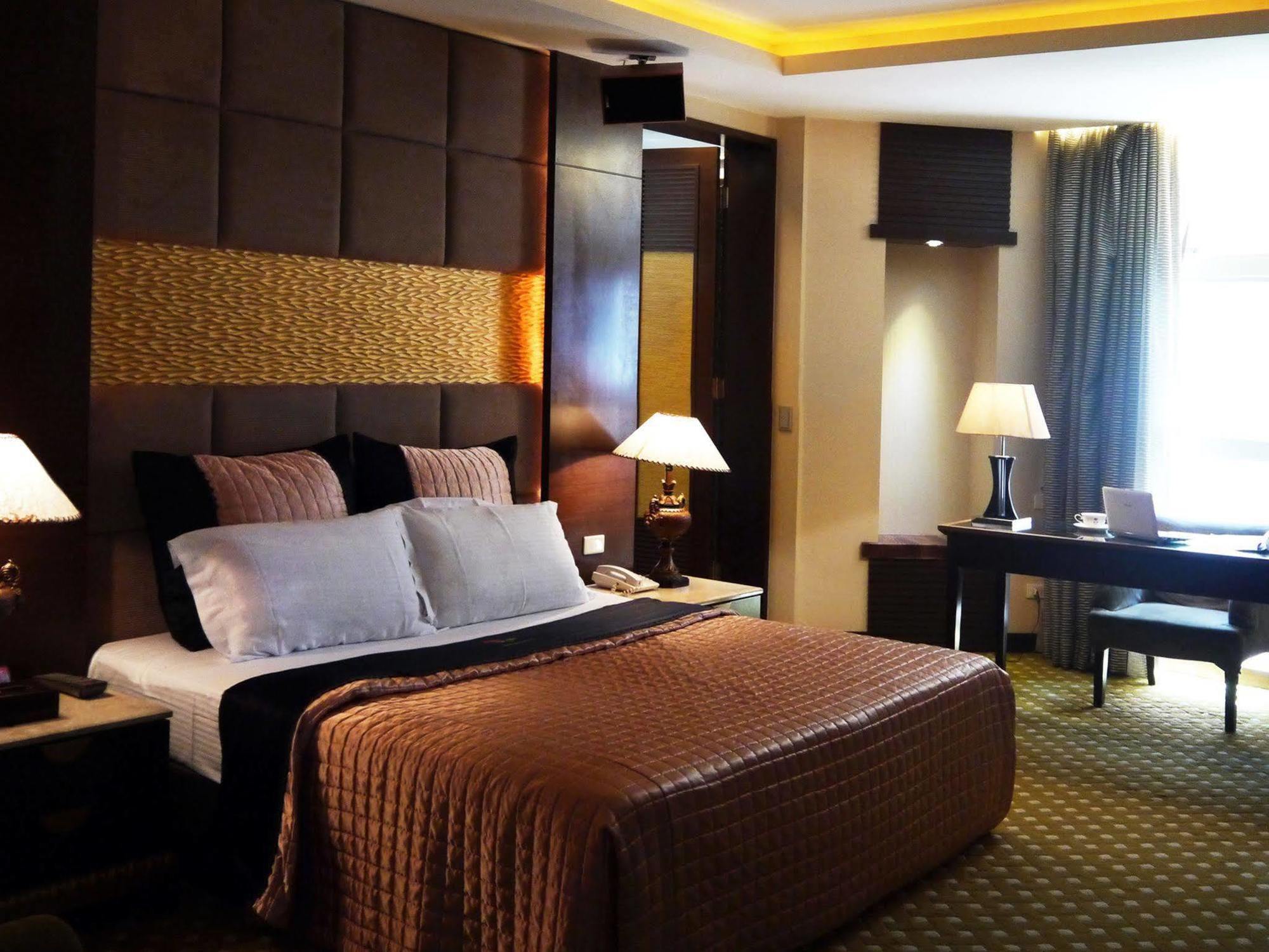 Dongfeng Motel Guishan Esterno foto